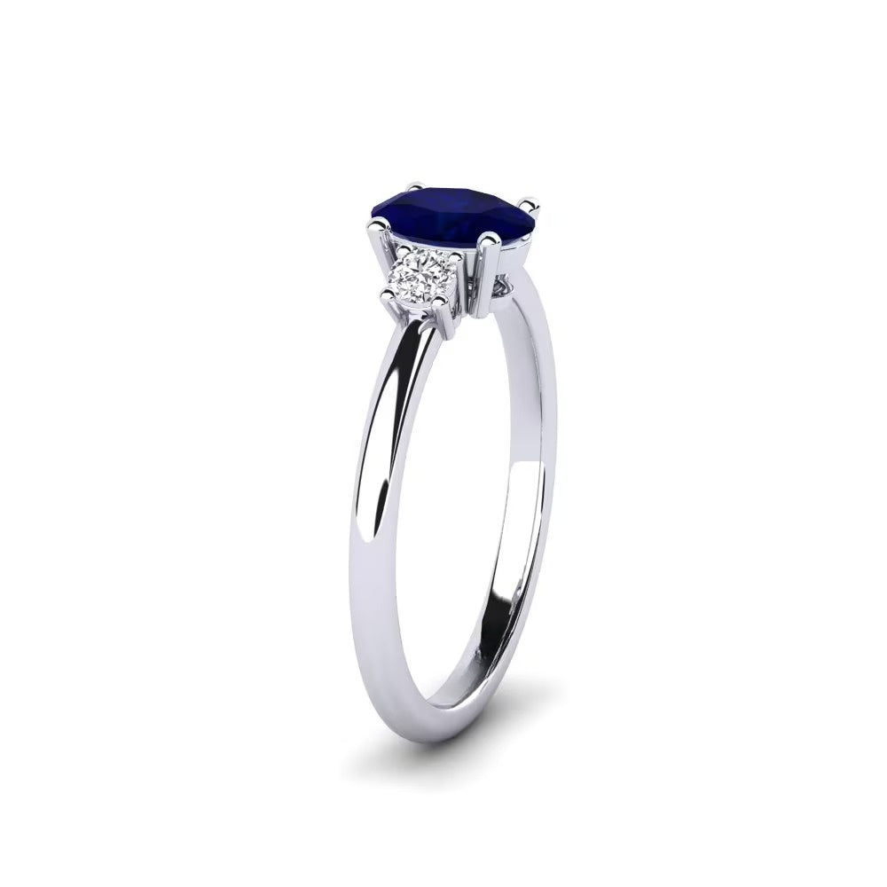 Nature Sapphire Three Stone Design Ring