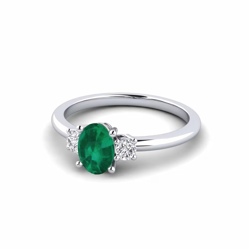 Nature Emerald Three Stone Design Ring