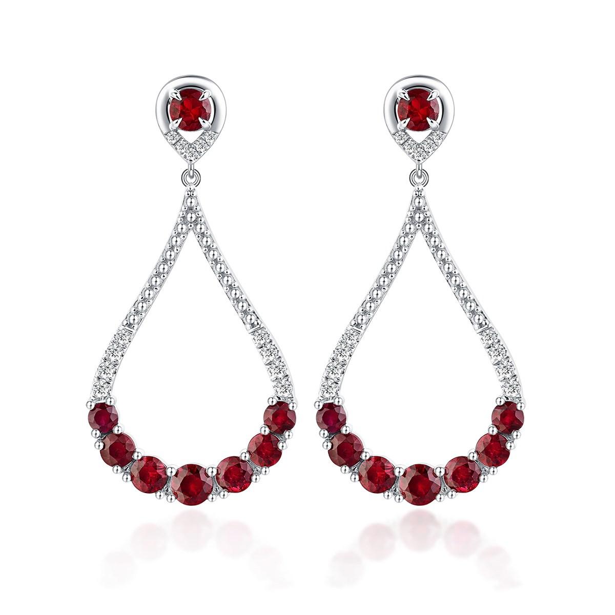 1.94Carat Nature Ruby Earrings with Diamond