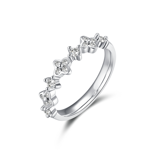 diamond ring set with 18k white gold