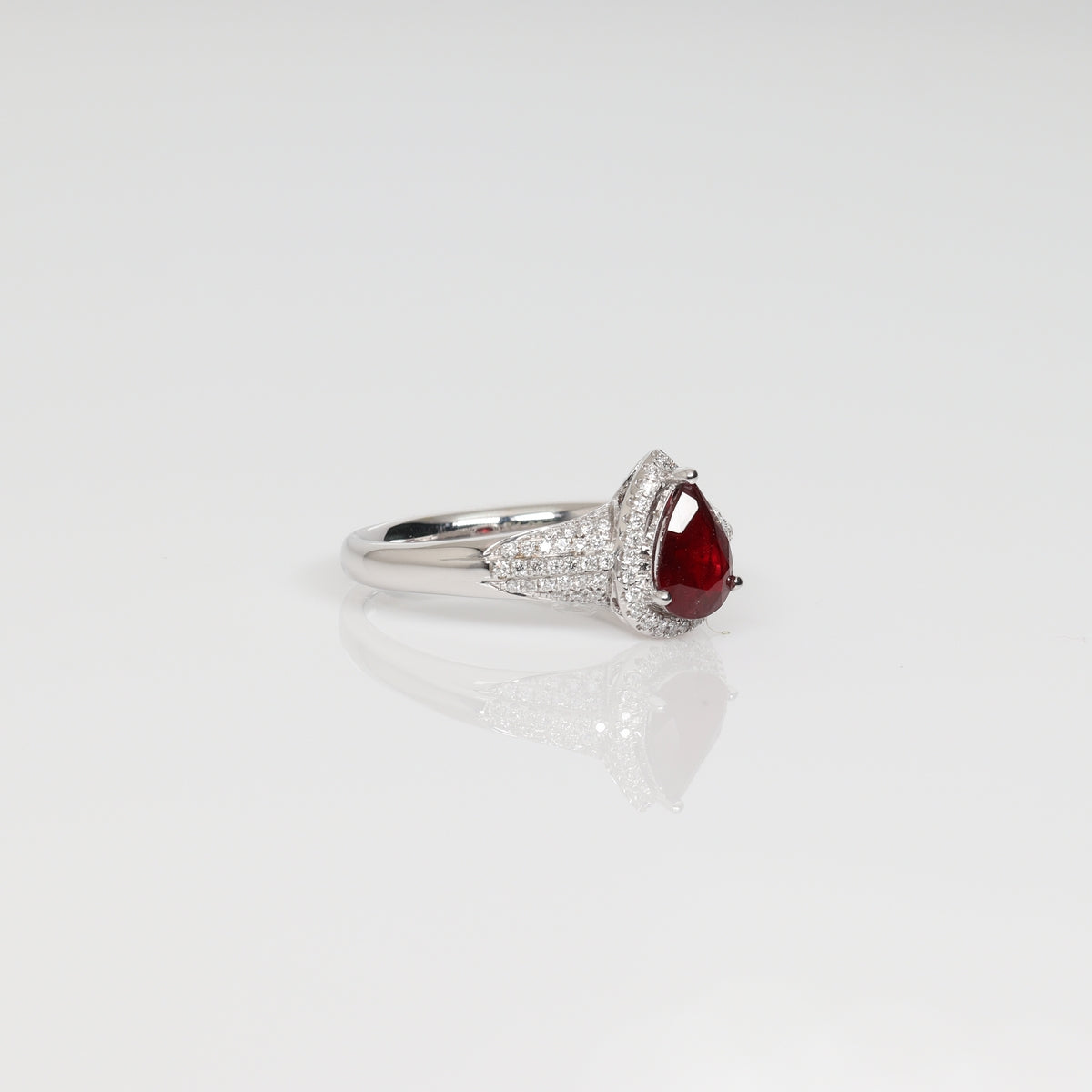 1.05ct Nature Piegan Blood Ruby Ring