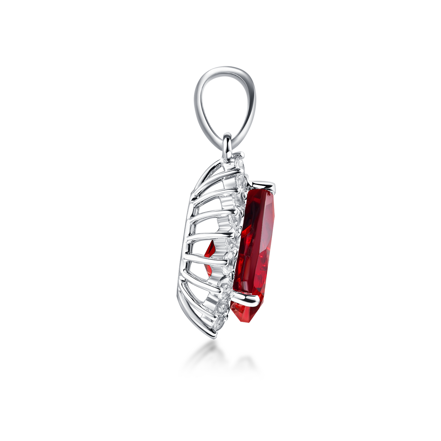 2.1-2.3ct Garnet pendant