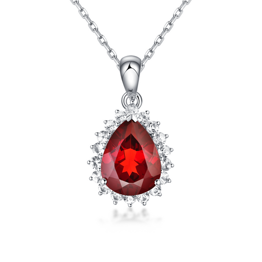 2.1-2.3ct Garnet pendant